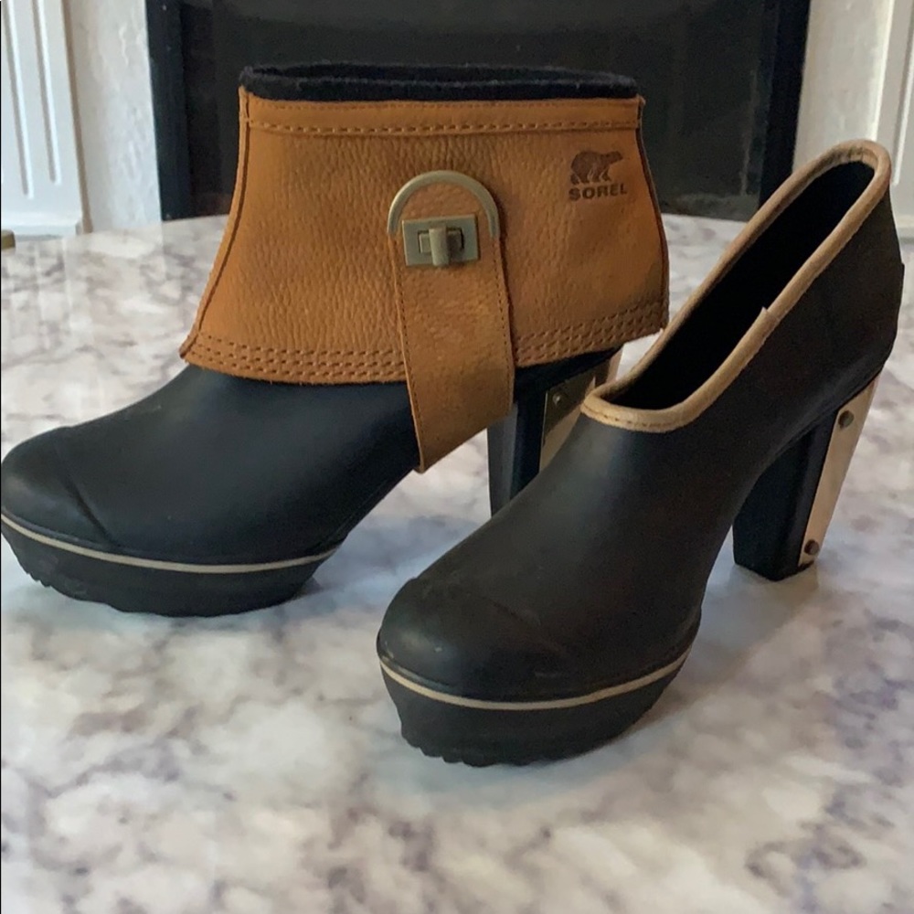 Women’s Sorel Medina II rain boot shoe bootie 8.5